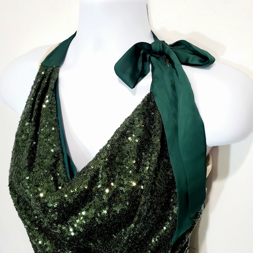Jennifer Lopez Green Sequined Front Drape Neck Sleeveless Tank Top Blouse Size M